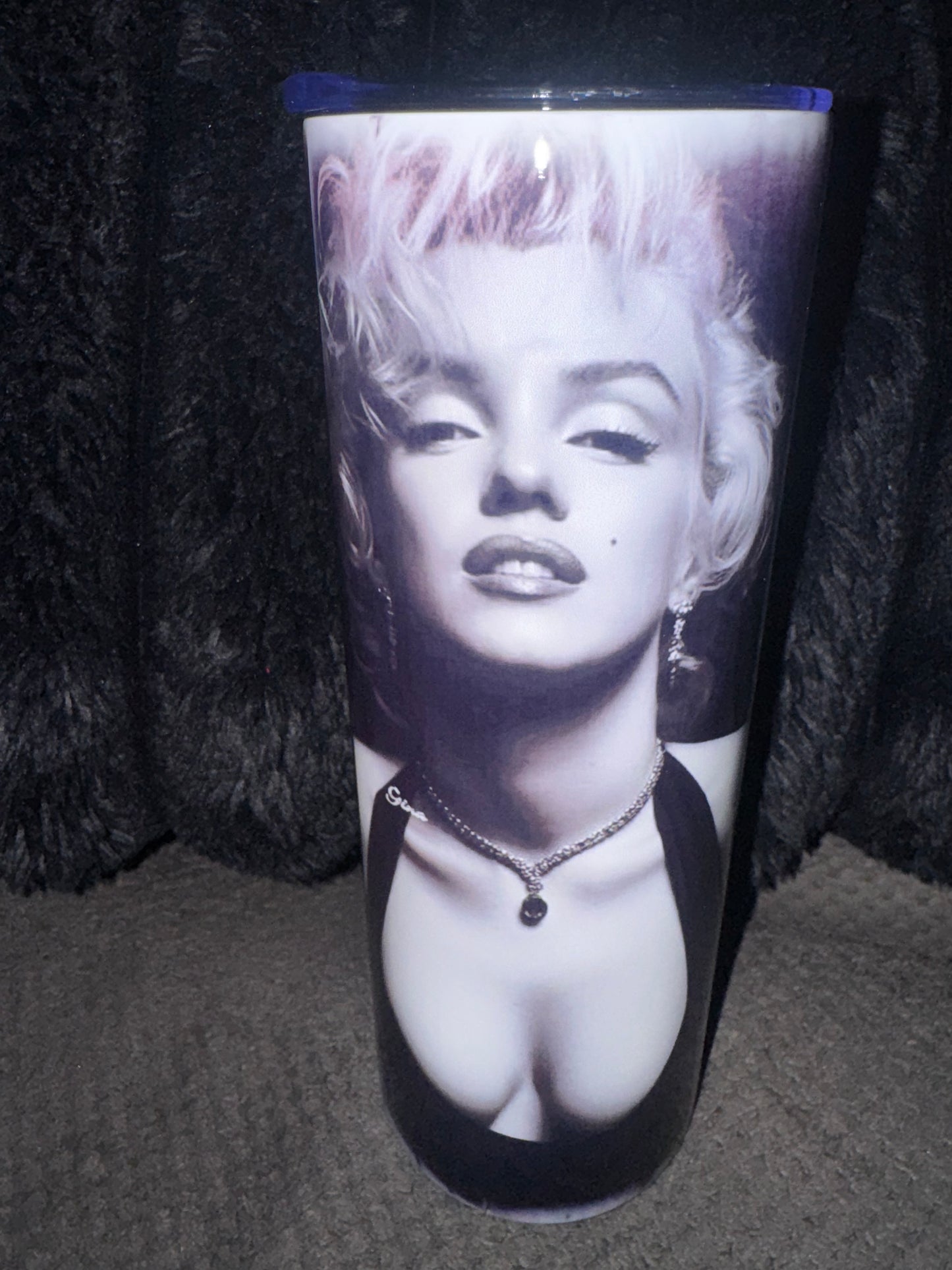 Marilyn Monroe 20 oz tumbler