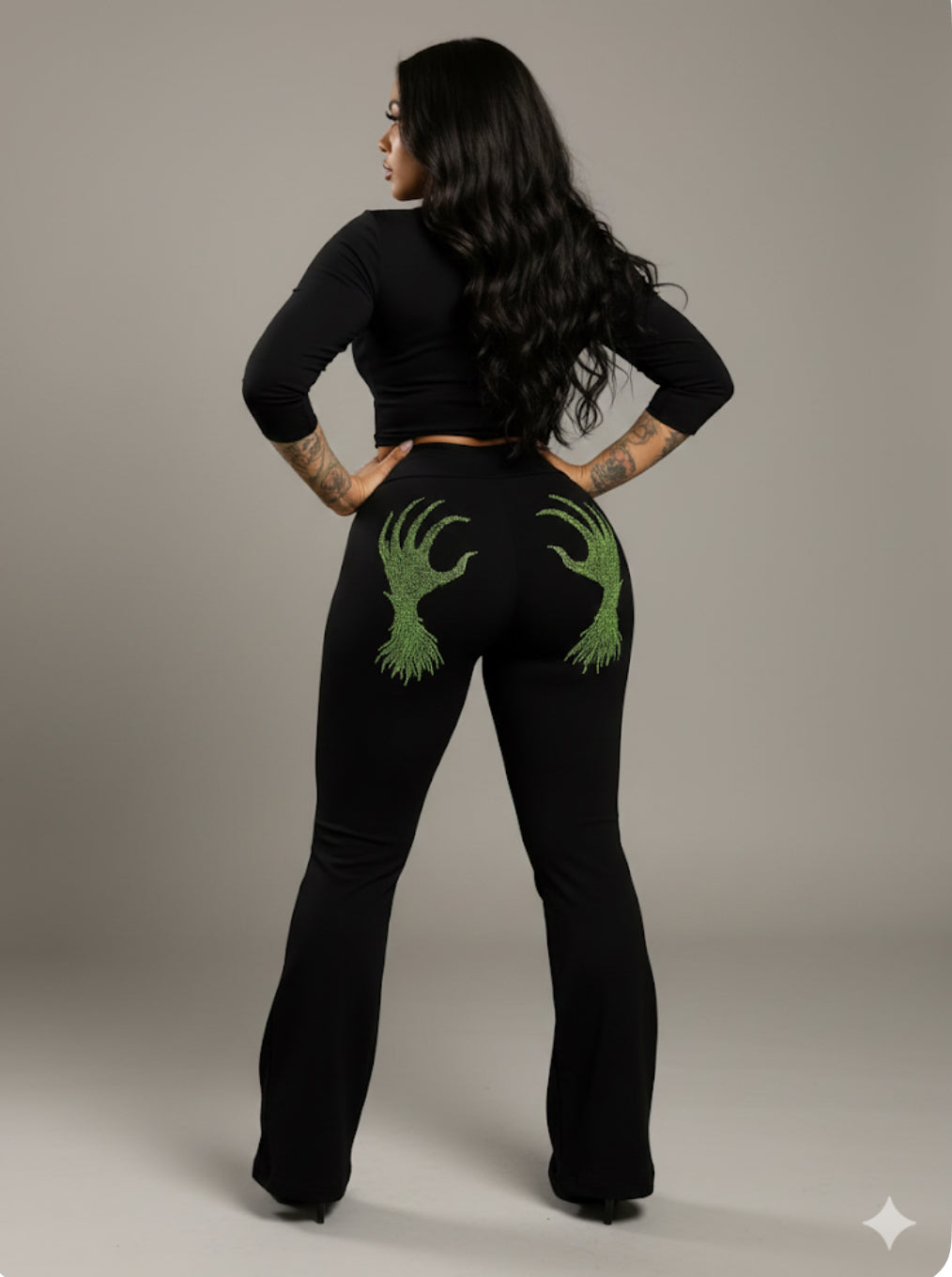 Grinch hands flare leggings black